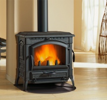 La Nordica-Extraflame ISOTTA Evo Stufa a Legna Ghisa Vetro 12 Kw Antracite