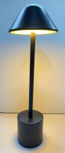 PYRAMIDEA LRP12N lampada da tavolo a LED Stile Design colore Nero