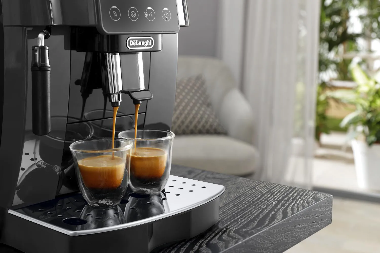 De Longhi Macchina Caffè Automatica Espresso con Macinacaffè e  Cappuccinatore Caffè in Grani colore Grigio nero - ECAM220.22.GB Magnifica  Start